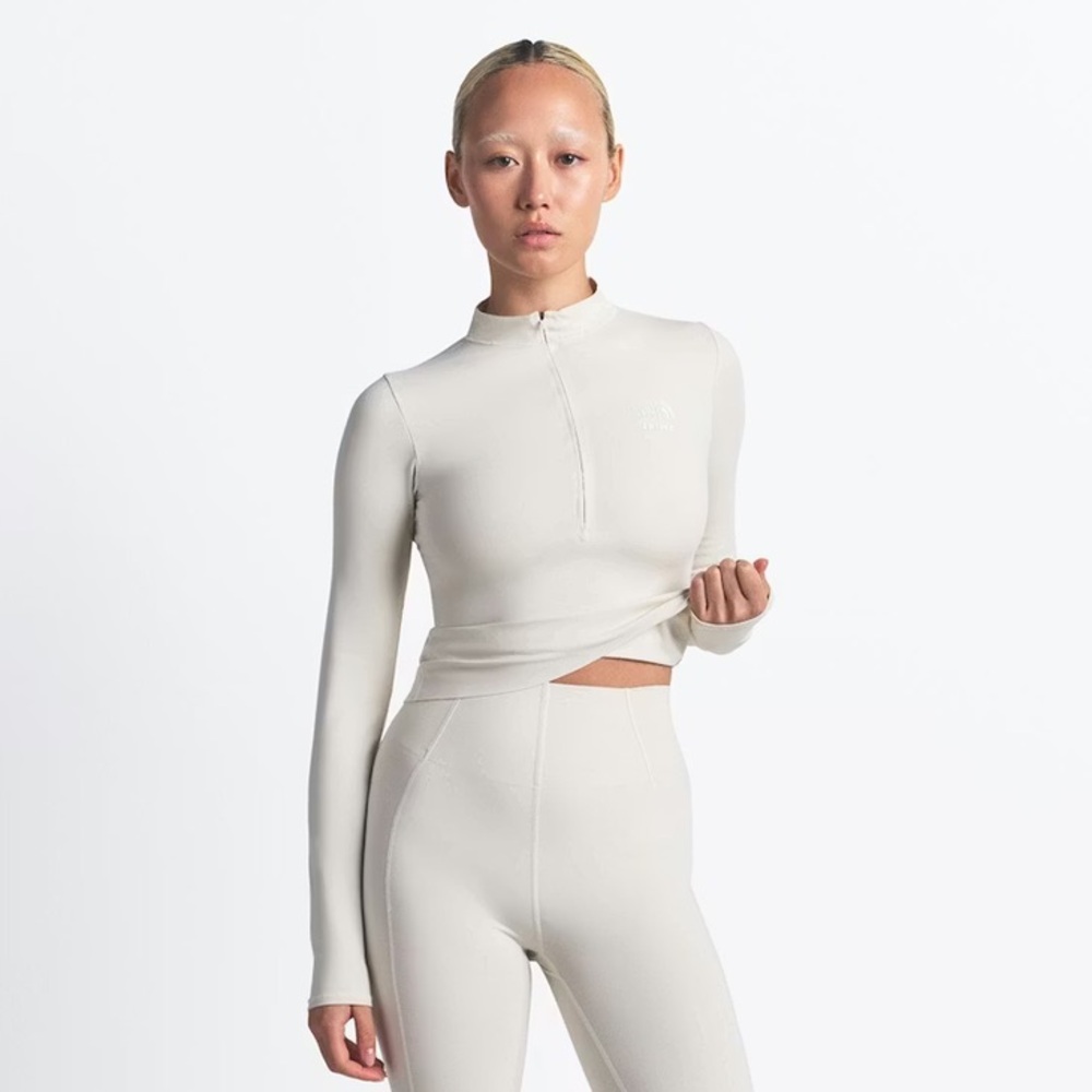 NWOT Skims x The North Face Refina Top